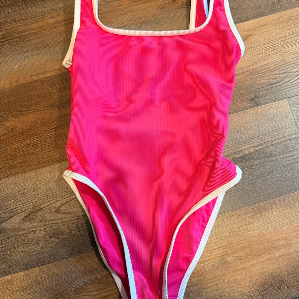LainSnow One Piece neon pink